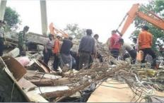 قتيل وعشرات الجرحى في زلزال في اندونيسيا
