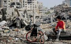 حرب غزة : صراع الانسانية في عالم محطم
