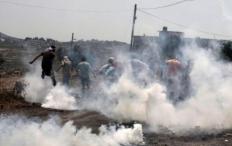 إصابات بالاختناق خلال مواجهات مع الاحتلال شرق نابلس