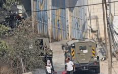 لليوم الرابع: الاحتلال يواصل عدوانه على الخليل ويرفع عدد النازحين ويطبق الخناق على المواطنين