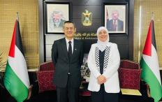 غنام تبحث مع السفير الصيني تداعيات عدوان الاحتلال وتدعو إلى الضغط لوقف جرائمه بحق شعبنا