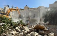 الاحتلال يهدم منزلين في بيت حنينا شمال القدس