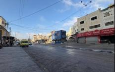 الاحتلال يغلق المحال التجارية في حوارة جنوب نابلس