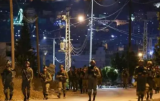 الاحتلال يغلق مداخل ومخارج بلدة حزما شمال شرقي القدس