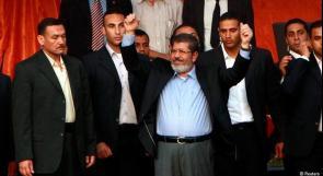 مرسي يؤدي اليمين الدستوري اليوم بعد ساعات من اداءه رمزيا في التحرير