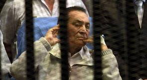 النيابة العامة في مصر تقرر نقل مبارك إلى مستشفى سجن طرة