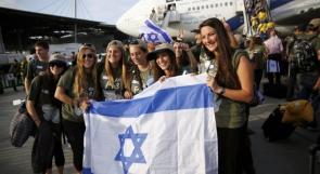 الاحتلال يستجلب 220 يهودياً امريكياً في أكبر هجرة خلال تموز