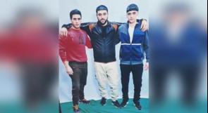 الاحتلال يحرم عائلة الأسير جاسر قادوس من حق الزيارة ويؤجل محاكمة شقيقه