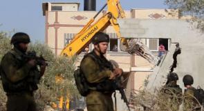 الاحتلال يخطر بهدم بناية بحي الصوانة في القدس المحتلة