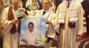 خاص لـ "وطن": بالفيديو... غزة: بعد 40 يومًا على استشهاده.. رزق العكلوك بطفلة وشهادة تخرج