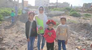 خاص لـ "وطن": بالفيديو.. غزة: دانا تصنع الأكاليل وتهديها لأطفال الشجاعية