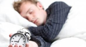 ما هو عدد ساعات النوم المطلوبة حسب الأعمار؟