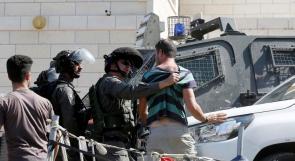 الاحتلال يعتقل 4 مواطنين خلال منعه إقامة حفل تخريج طلبة في القدس