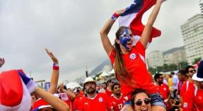 بالصور ... جنون الفرح ومرارة الهزيمة في مباراة اسبانيا وتشيلي