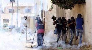 "الإعلام": الاعتداء على طواقم تلفزيون فلسطين يستدعي الحماية الدولية للصحافيين