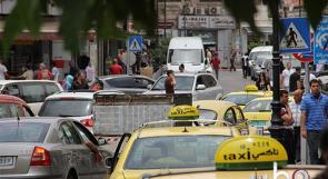 تقرير: حياة الضفة الصاخبة تخفي كارثة اقتصادية متعمقة