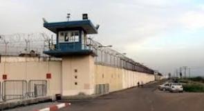الاحتلال يعلن اكتشاف نفق داخل سجن "جلبوع"