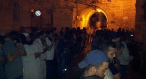 مواجهات في القدس بعد إغلاق الأقصى وتأهب لاقتحام موسع