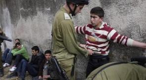 300 طفل بينهم 14 طفلة في سجون الاحتلال