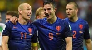 بالفيديو...هولندا تنتزع فوزاً صعباً من أستراليا