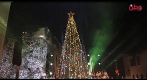 وسط أجواء من الفرح.. إضاءة شجرة الميلاد في مدينة روابي