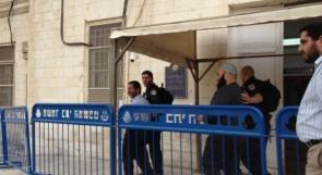 محكمة الاحتلال تمدد اعتقال 10 مقدسيين للمرة الثانية