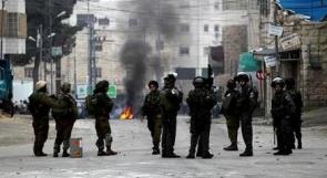 قوات الاحتلال تعتقل 5 فتية من العيسوية و3مواطنين من الخليل