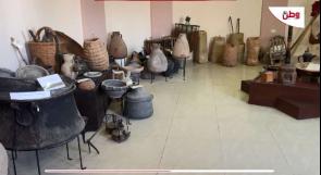 متحف دورا.. مئات القطع الأثرية توثق حياة الفلسطيني على مر العصور