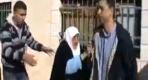 (فيديو) مستوطنون يستولون على بيت عجوز في القدس