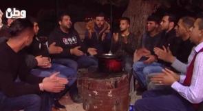 خاص بالفيديو | "بالأهازيج والأغنيات".. نشطاء ضد الاستيطان يعيدون الحياة لتل ارميدة