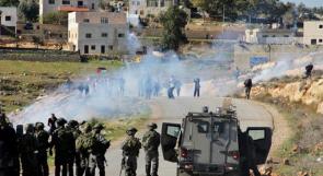اعتقال شقيقين وإصابة العشرات بالاختناق في مسيرة النبي صالح