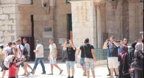 بالصور... مستوطِنات يقتحمن الاقصى بلباس 'فاضح'