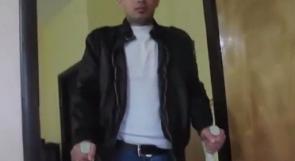 خاص لـ "وطن": بالفيديو... المريض الوحيد بـ "تصلب الأعصاب" في غزة: لم آخذ علاجي يا سيادة الرئيس