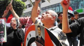 نابلس :نشطاء يتظاهرون تنديدا بالعدوان الإسرائيلي على سوريا