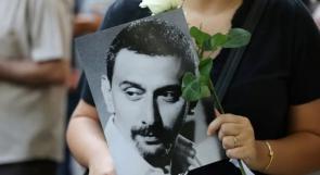 لبنان يودّع زياد الرحباني ووالدته فيروز تلقي النظرة الأخيرة عليه