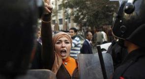 مصريات يعتزمن التظاهر عاريات دفاعا عن توفيق عكاشة