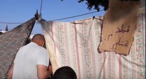 خاص لـ"وطن" بالفيديو .. غزة: عائلة غنام .. 7 أفراد في ظل خيمة على قارعة الطريق .. فمن ينقذها ؟