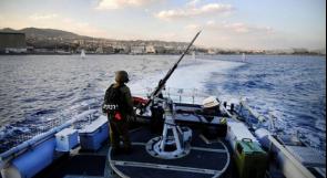 الاحتلال يستهدف قوارب الصيادين في بحر مدينة غزة