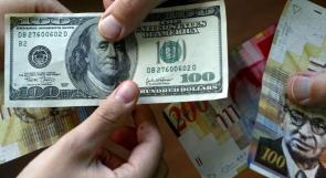 انخفاض في سعر صرف الدولار مقابل الشيقل