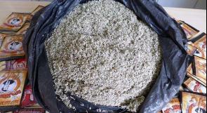 بالصور...ضبط 2 كيلو من مادة القنب المهجن المخدر بحوزة 4 أشخاص في نابلس