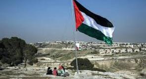 زراعة أشجار ورفع العلم الفلسطيني بحي 'أحفاد يونس'
