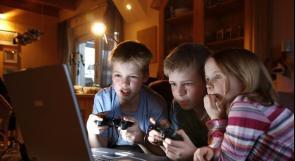هل تجعل ألعاب الفيديو الأطفال أكثر ذكاء؟