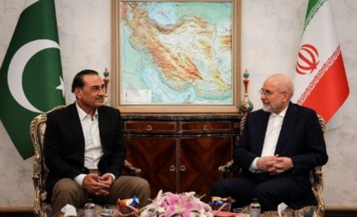 قاليباف لقائد الجيش الباكستاني: ليس لدى إيران جديد تقوله لواشنطن وعليها تنفيذ شروطنا