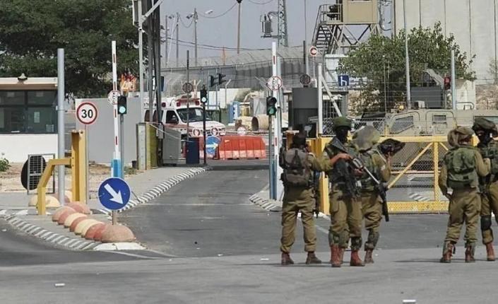 بذريعة الانتخابات.. الاحتلال يفرض إغلاقا شاملا على الضفة