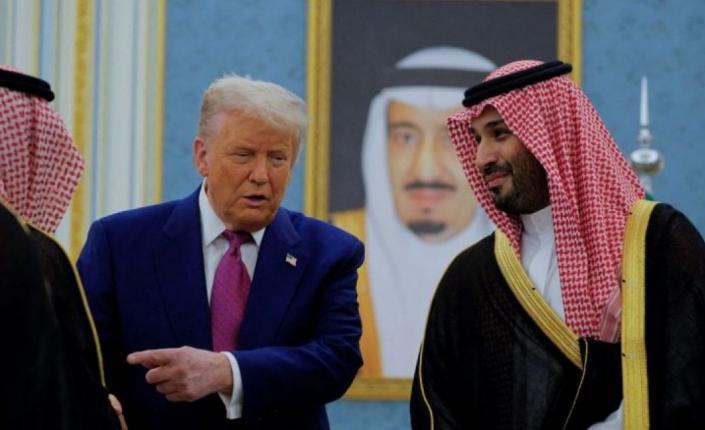 نيويورك تايمز: ترامب يتراجع عن ضرب أنصار الله بعد طلب سعودي للتدخل العسكري