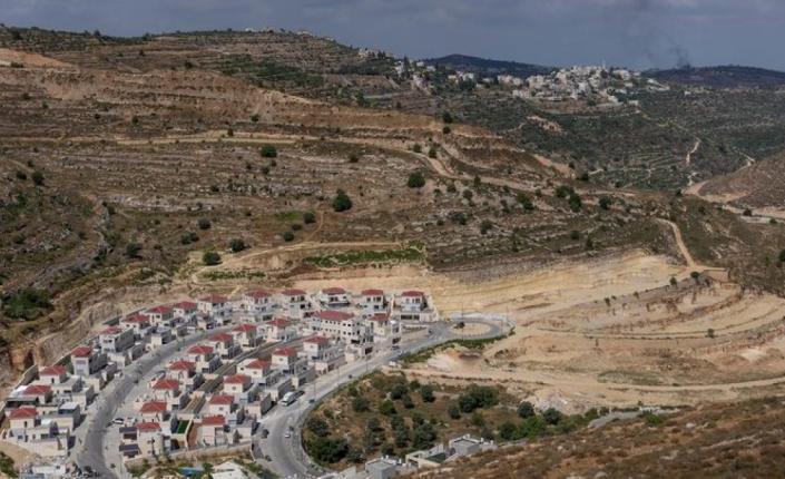الاحتلال يدفع بمشروع "E1" الاستيطاني شرق القدس نحو التنفيذ