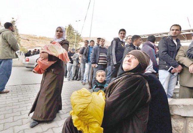 وفد فلسطيني يتوجه لسوريا لبحث أوضاع اللاجئين