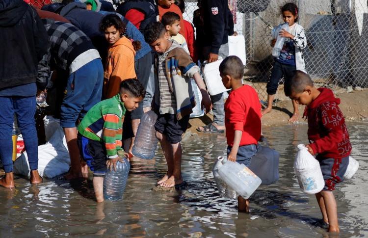 جوع وتلوث ورعب في غزة والمعدة تدفع الثمن