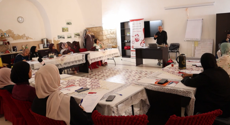 مؤسسات نسوية في طوباس: ندعم مشروع "نساء من أجل السلم المجتمعي ومواجهة الشائعات" بالمشاركة الفاعلة مؤسسات نسوية في طوباس: ندعم مشروع "نساء من أجل السلم المجتمعي ومواجهة الشائعات" بالمشاركة الفاعلة