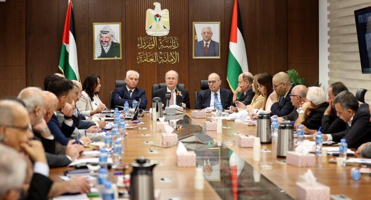 مصطفى يؤكد أهمية تكامل الجهود الحكومية والأهلية لتعزيز الصمود الوطني والمجتمعي مصطفى يؤكد أهمية تكامل الجهود الحكومية والأهلية لتعزيز الصمود الوطني والمجتمعي
